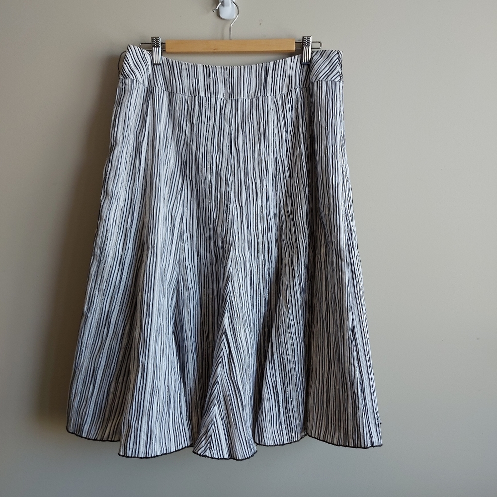 LINEA DOMANI ♡ Ladies Skirt